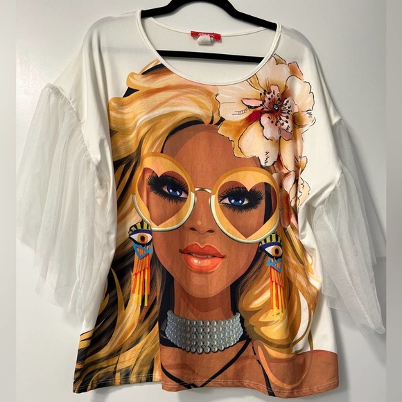 Rainbow Tops - Rainbow Women’s Graphic T Shirt With Pretty Sleeve Detail Size XL